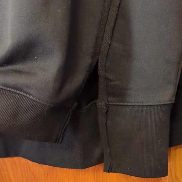 EYZH Black Long Sleeve Top - Picture 12 of 17